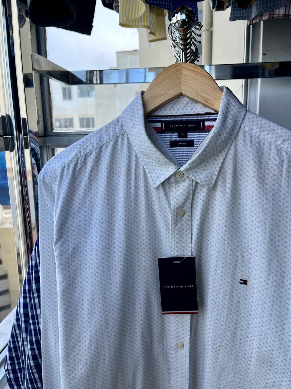 Camisa M / L Tommy Hilfiger custom