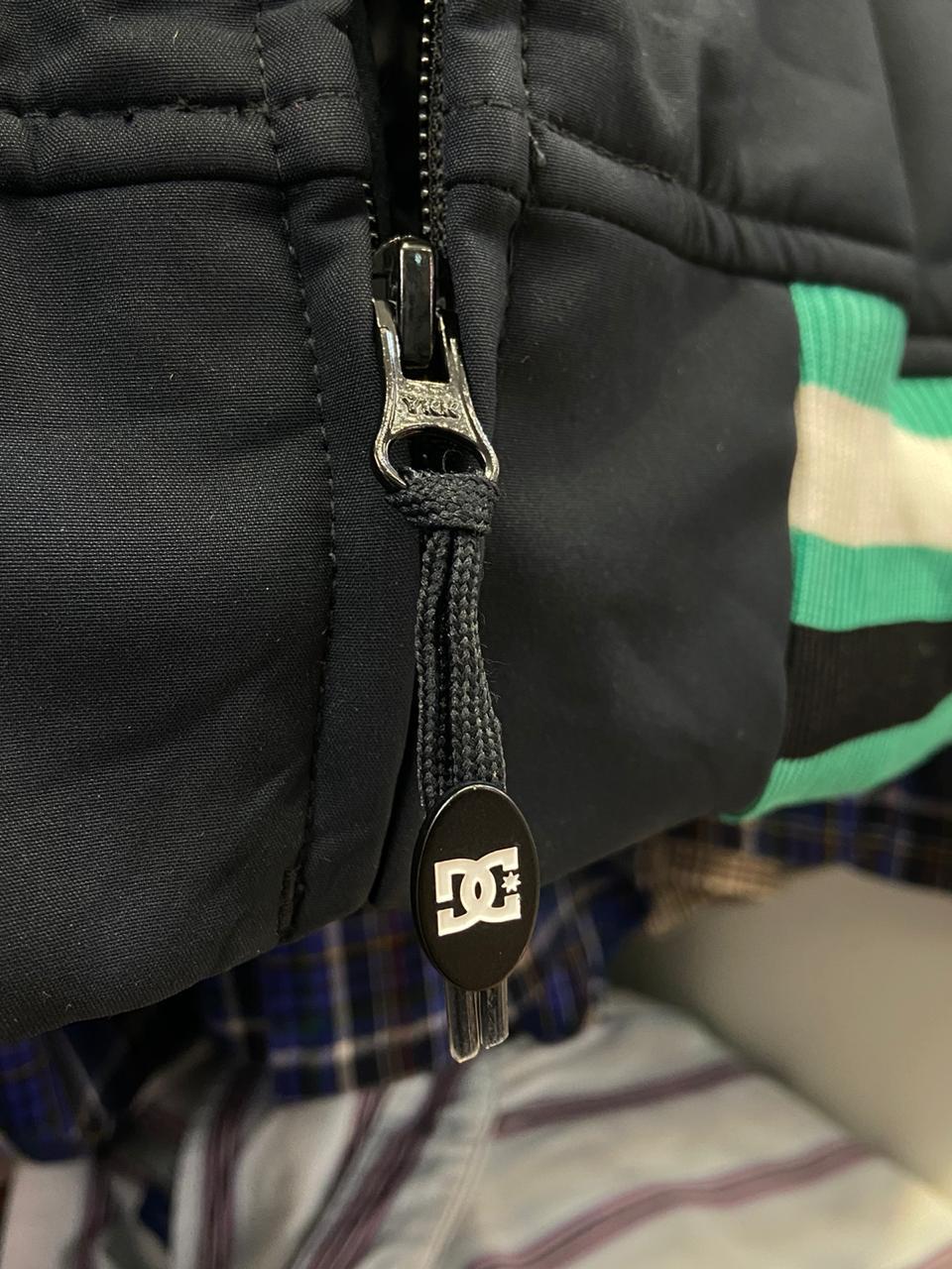 Polera DC