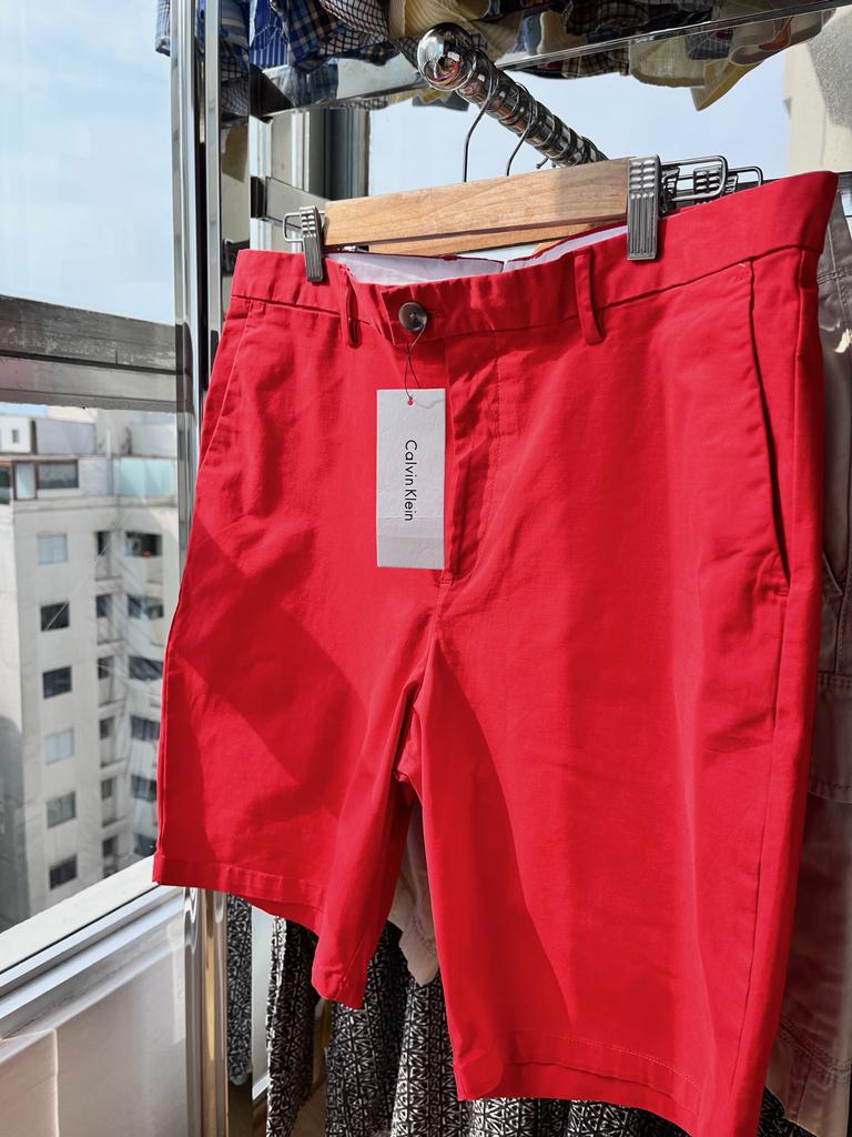 Short Rojo Calvin Klein Casual